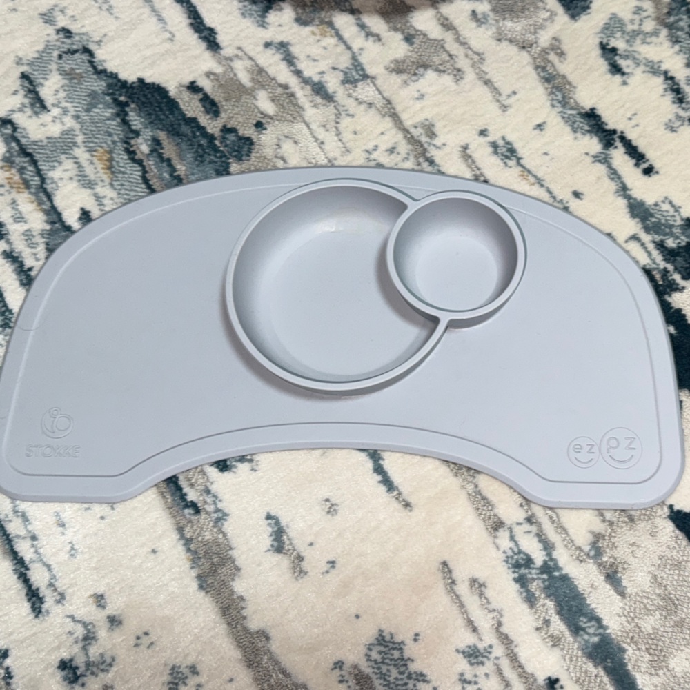 Ezpz Tripp Trapp Gray Silicone Baby Placemat